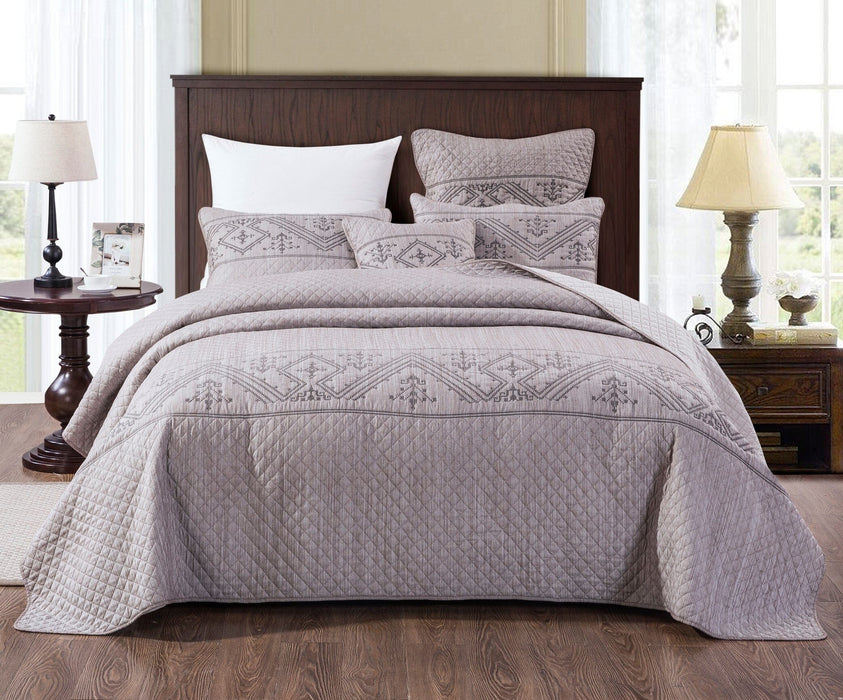 DaDa Bedding Whimsical Lavender Grey Cottage Soft Quilted Coverlet Bedspread Set (JHW866)