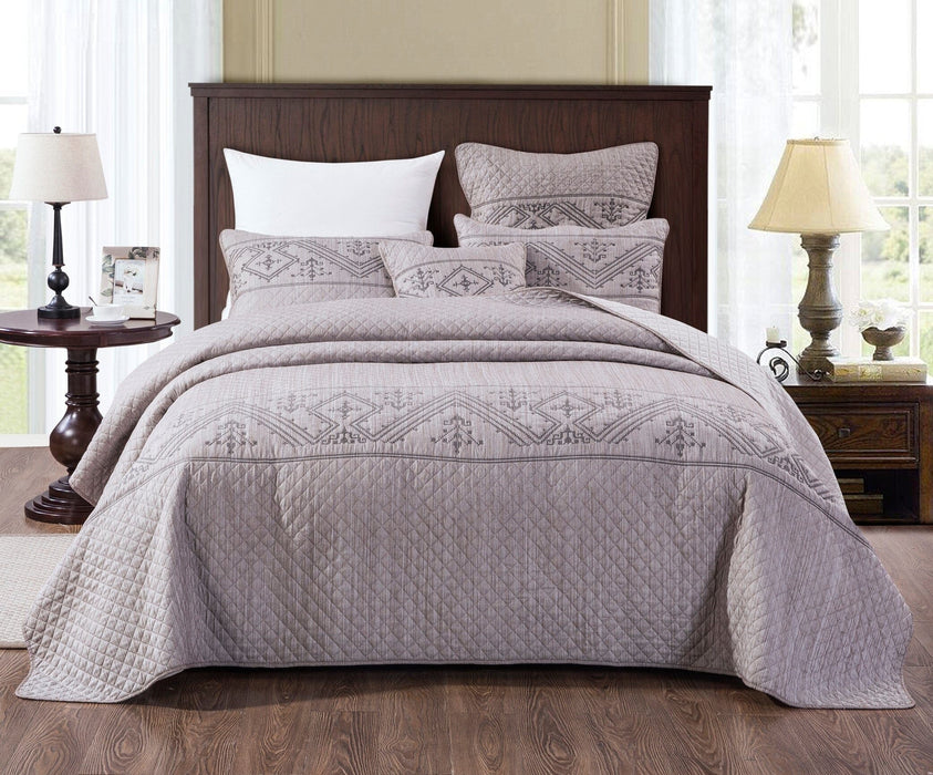 DaDa Bedding Whimsical Lavender Grey Cottage Soft Quilted Coverlet Bedspread Set (JHW866) - DaDa Bedding Collection