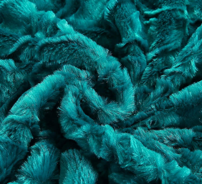DaDa Bedding Mermaid Scales Emerald Green Blue w/ Sherpa Backside Faux Fur Throw Blanket (BL-171805) - DaDa Bedding Collection