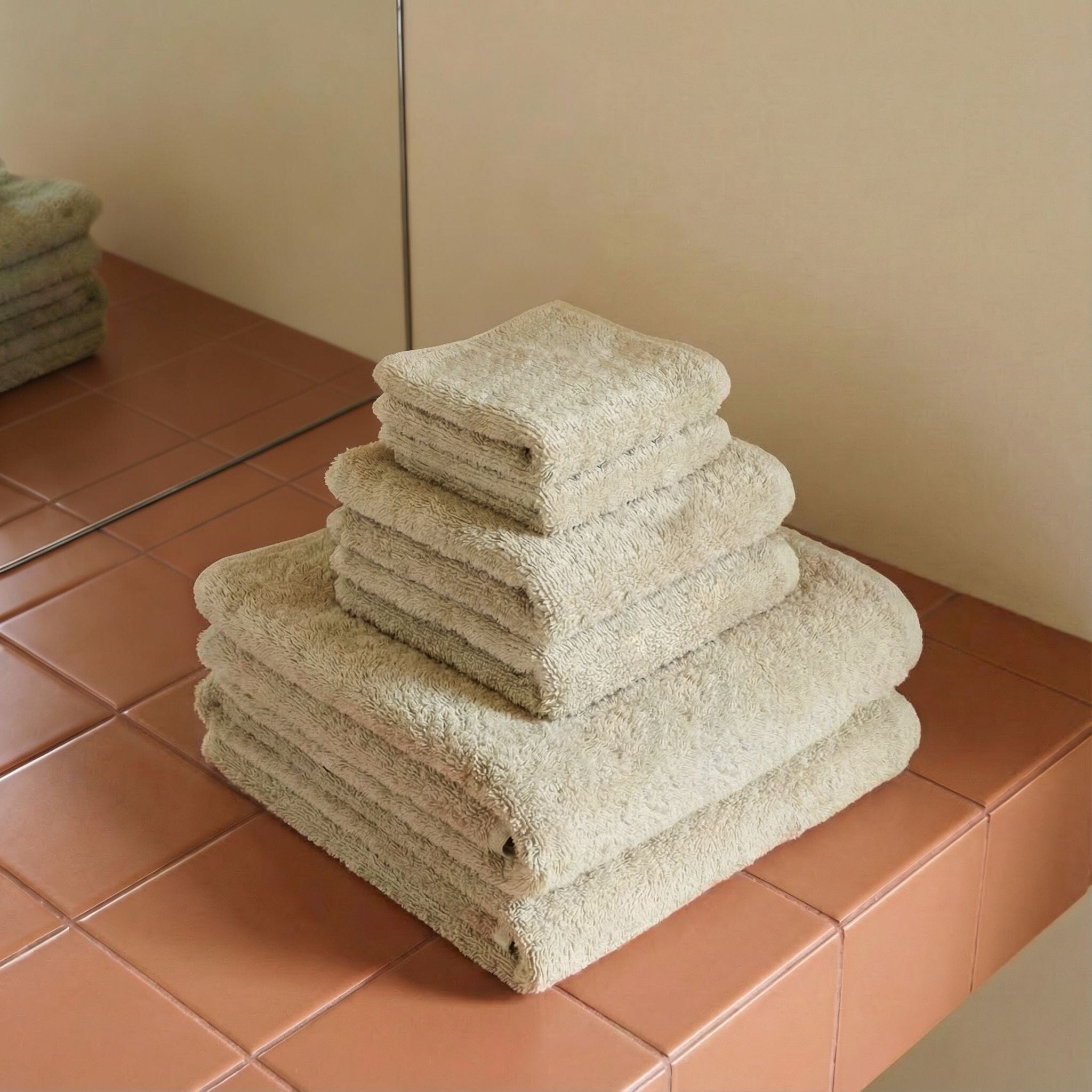 Ultraplush Australian Cotton Towels - 800 GSM Resort-Grade Softness