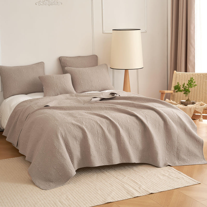 DaDa Bedding Neutral Taupe Beige Sandy Elegant Matelasse Cotton Quilted Bedspread Set (JHW-585) - DaDa Bedding Collection
