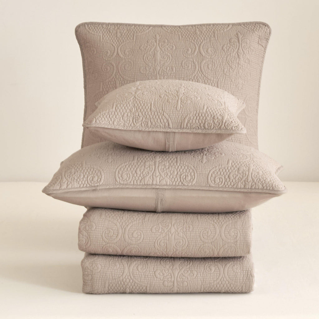 DaDa Bedding Neutral Taupe Beige Sandy Elegant Matelasse Cotton Quilted Bedspread Set (JHW-585) - DaDa Bedding Collection
