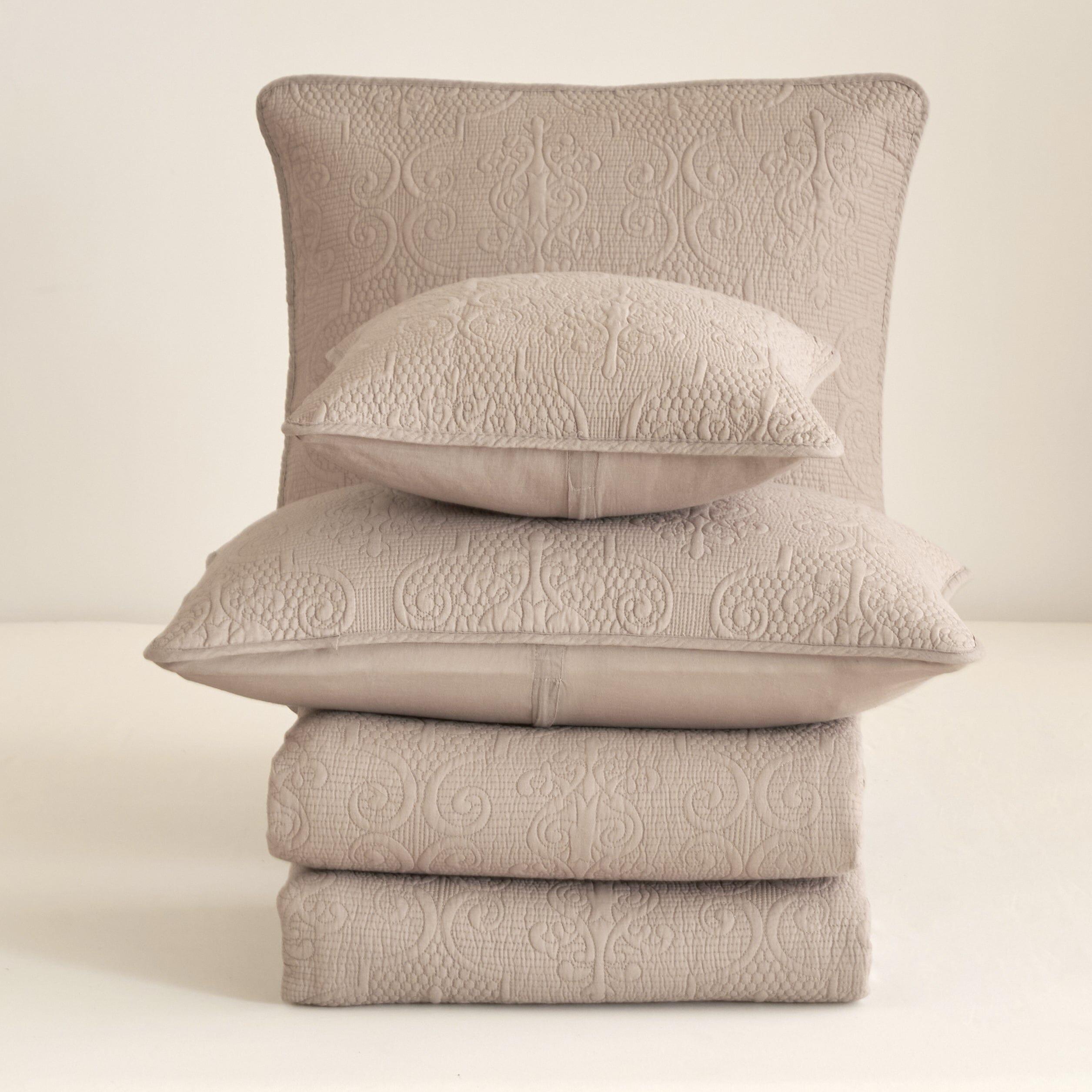 DaDa Bedding Neutral Taupe Beige Sandy Elegant Matelasse Cotton Quilted Bedspread Set (JHW-585) - DaDa Bedding Collection