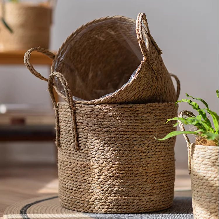 French Country Woven Planter Basket (Shipping fees may apply)