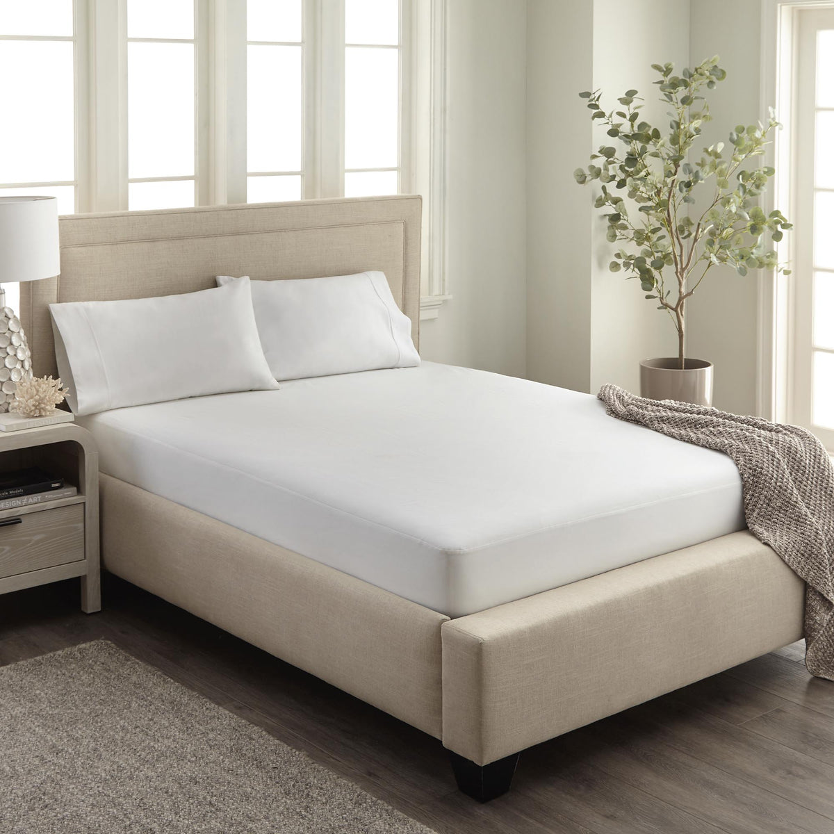 Organic Waterproof Pique Knit Mattress Protector - GOTS Certified Cotton (Shipping fees may apply)