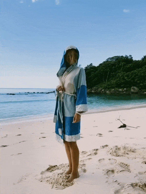 Turkish Cotton Hooded Bathrobe – Lightweight Multi-Color Robe (Shipping fees may apply)