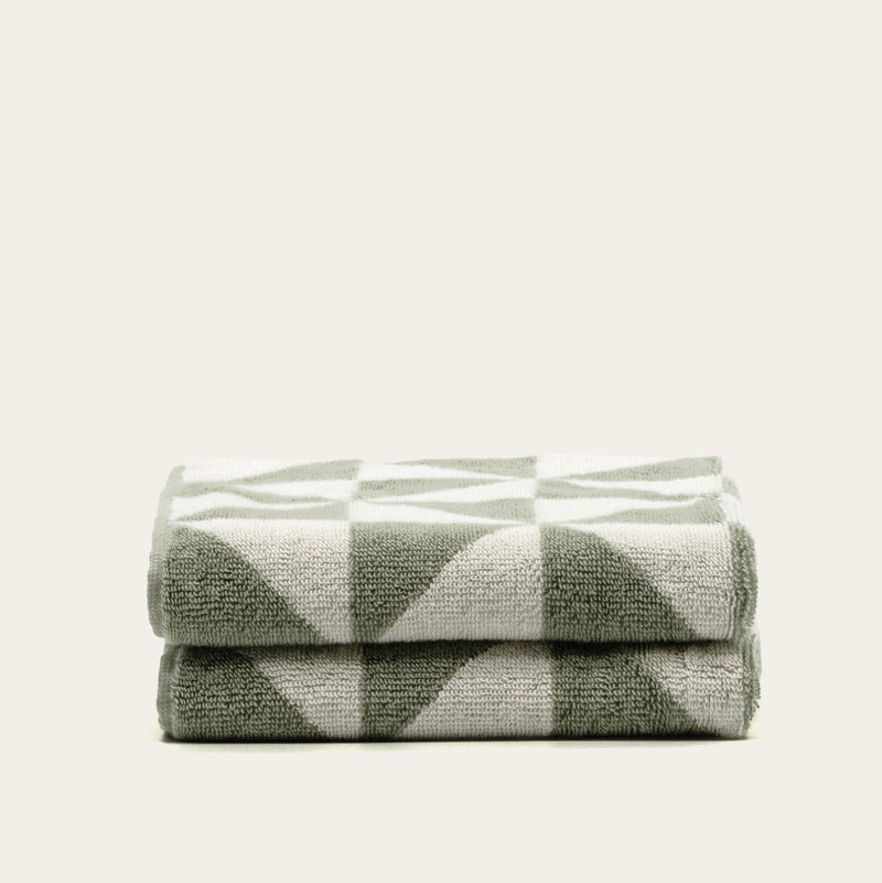 Umbra Towels (Shipping fees may apply)