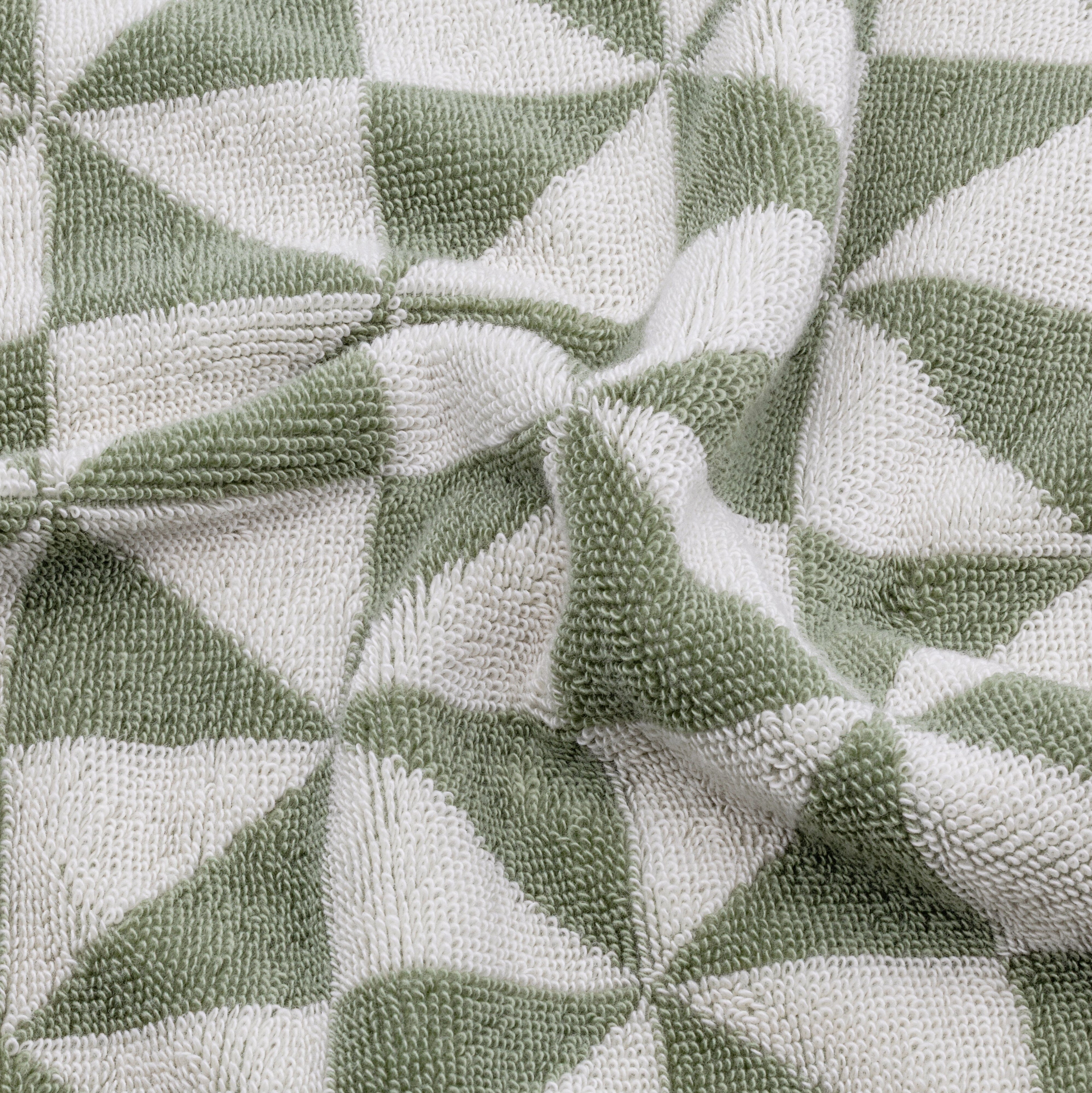 Umbra Towels (Shipping fees may apply)