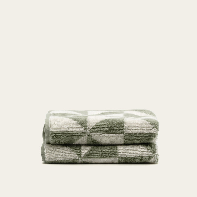Umbra Towels (Shipping fees may apply)