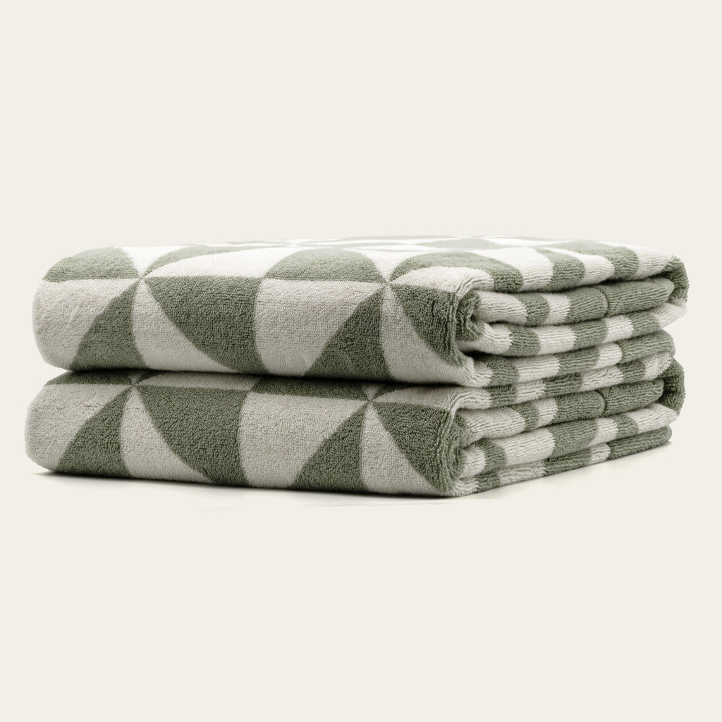 Umbra Towels (Shipping fees may apply)