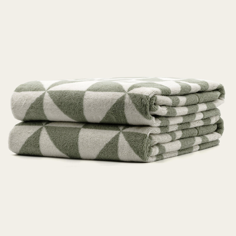 Umbra Towels (Shipping fees may apply)