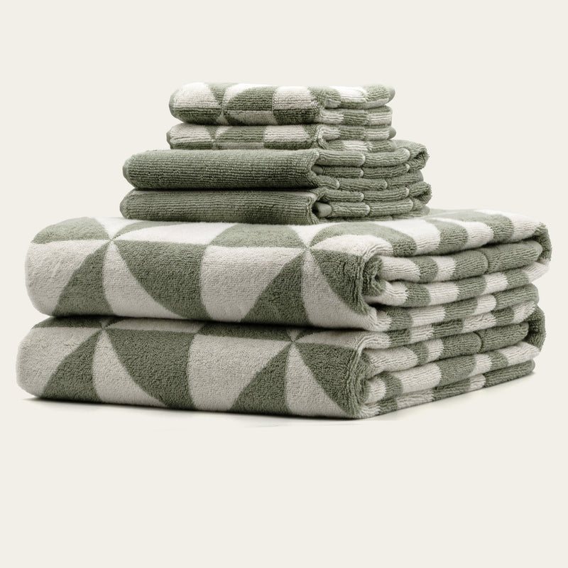 Umbra Towels (Shipping fees may apply)