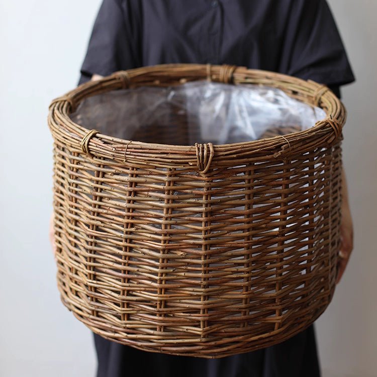 Rustic Round Wicker Planter with Liner (Shipping fees may apply)