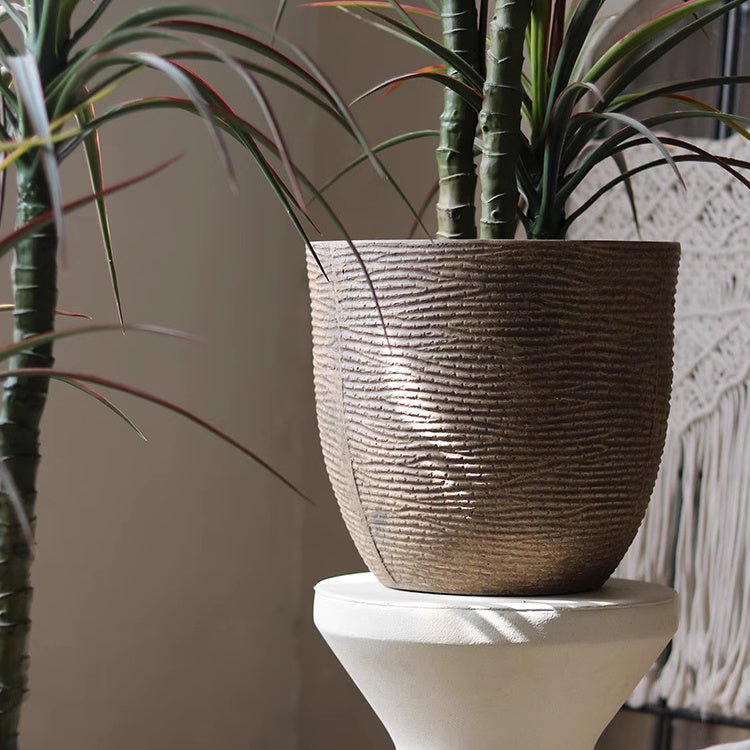 Vintage-Style Outdoor Planter (Shipping fees may apply)