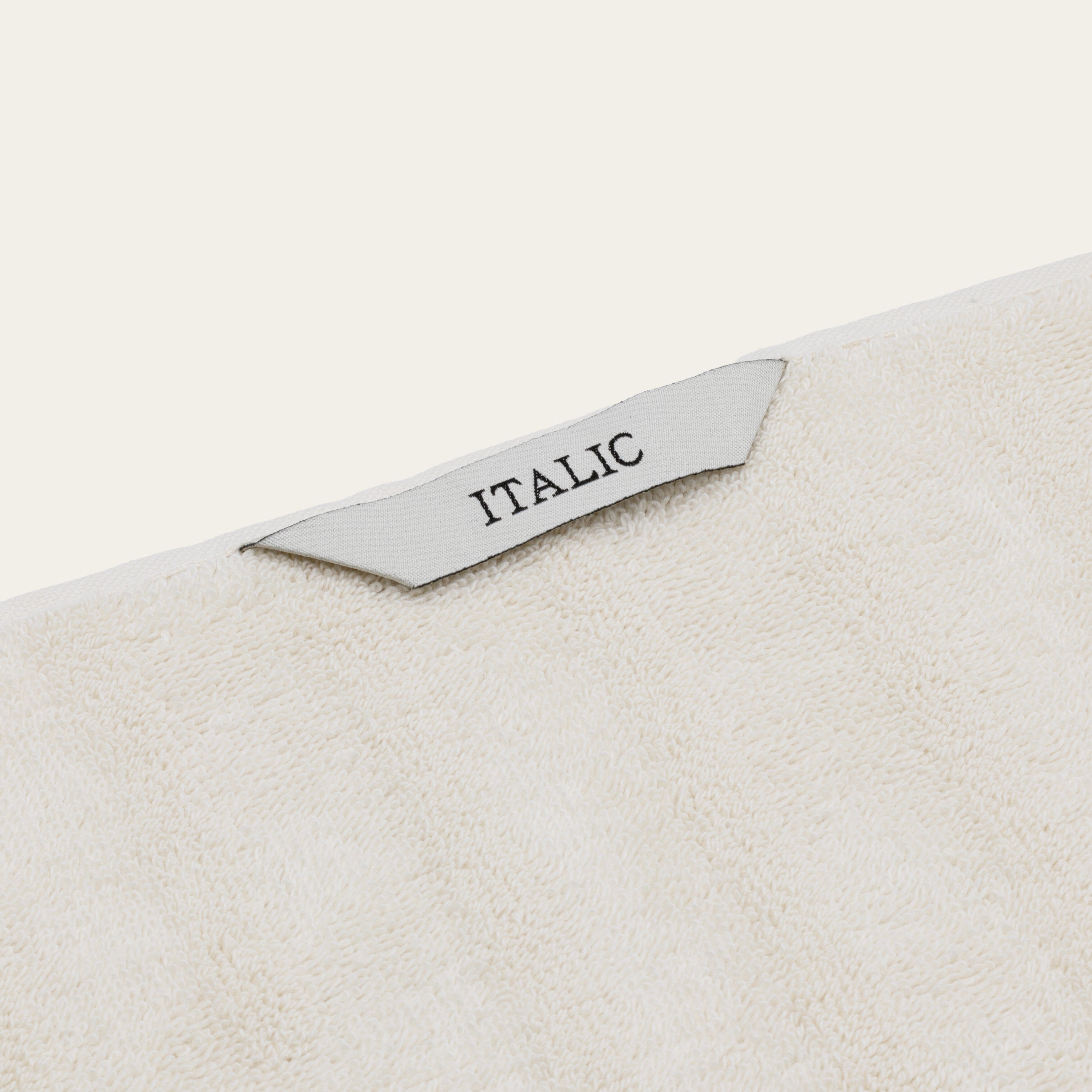 Capri Towels (Shipping fees may apply)