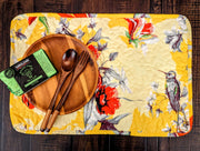 DaDa Bedding Radiant Sunshine Yellow Floral Dining Table Placemats - Set of 4-Pieces Quilted Hummingbirds Farmhouse Red Flowers - 13 x 19 - DaDa Bedding Collection