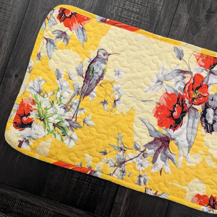 DaDa Bedding Radiant Sunshine Yellow Floral Dining Table Placemats - Set of 4-Pieces Quilted Hummingbirds Farmhouse Red Flowers - 13 x 19 - DaDa Bedding Collection