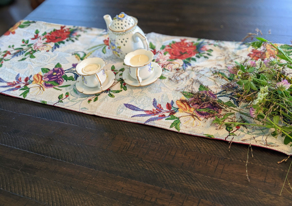 DaDa Bedding Floral Roses Tropical Paradise Birds Woven Tapestry Dining Table Runner (18116) - DaDa Bedding Collection