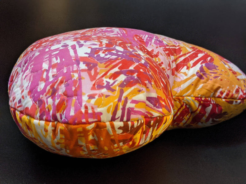 DaDa Bedding Hand-Made Sewn Marble Painted Heart Shaped Reversible Colorful Throw Pillow - 16” x 14” - DaDa Bedding Collection