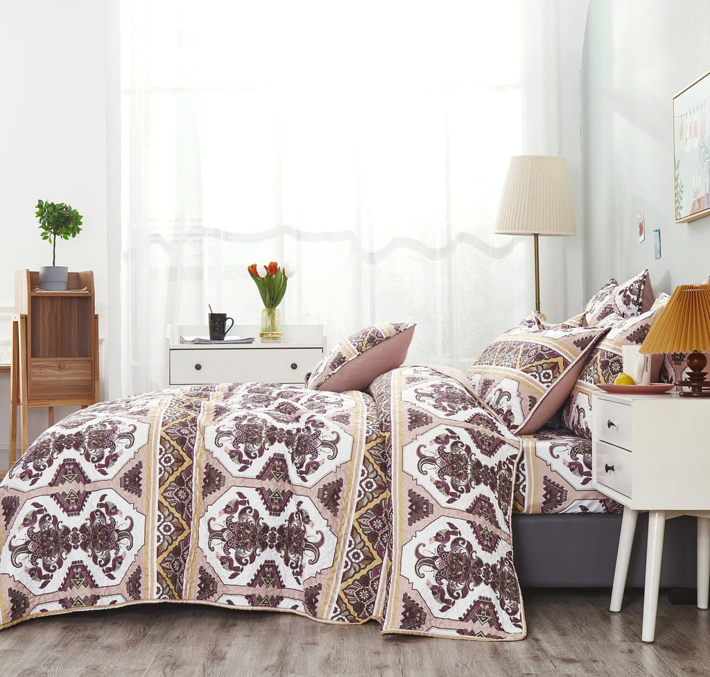 DaDa Bedding Majestic Oriental Kilim Bedspread - Royal Persian Traditional Design Intricate Ornate Ornament Print Coverlet w/ Shams - DaDa Bedding Collection