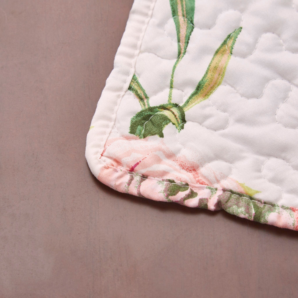 DaDa Bedding Set of 4-Pieces Romantic Roses Pink Floral Quilted Dining Placemats 13” x 19” (879) - DaDa Bedding Collection