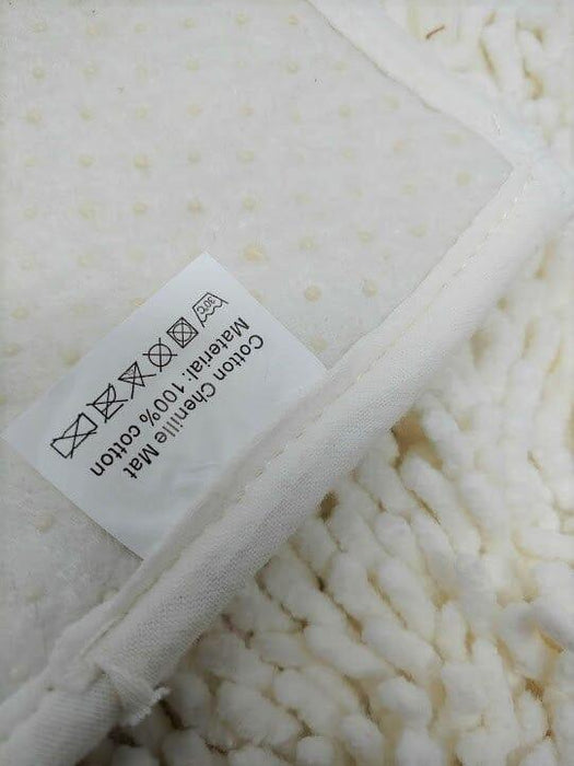 DaDa Bedding Vanilla Ivory White Shaggy Soft Chenille Noodle Carpet Rug Bath Mat - DaDa Bedding Collection