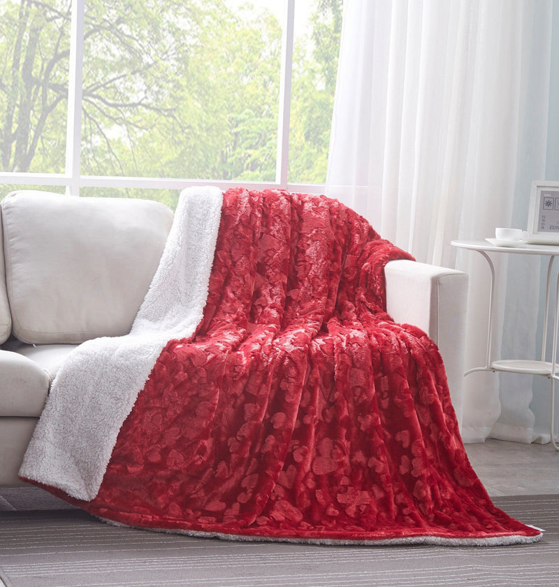 DaDa Bedding Luxury Romantic Red Lovely Hearts Dreamy Plush Faux Fur Throw Blanket (19) - DaDa Bedding Collection