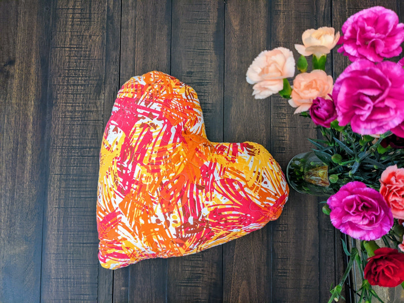DaDa Bedding Hand-Made Sewn Marble Painted Heart Shaped Reversible Colorful Throw Pillow - 16” x 14” - DaDa Bedding Collection