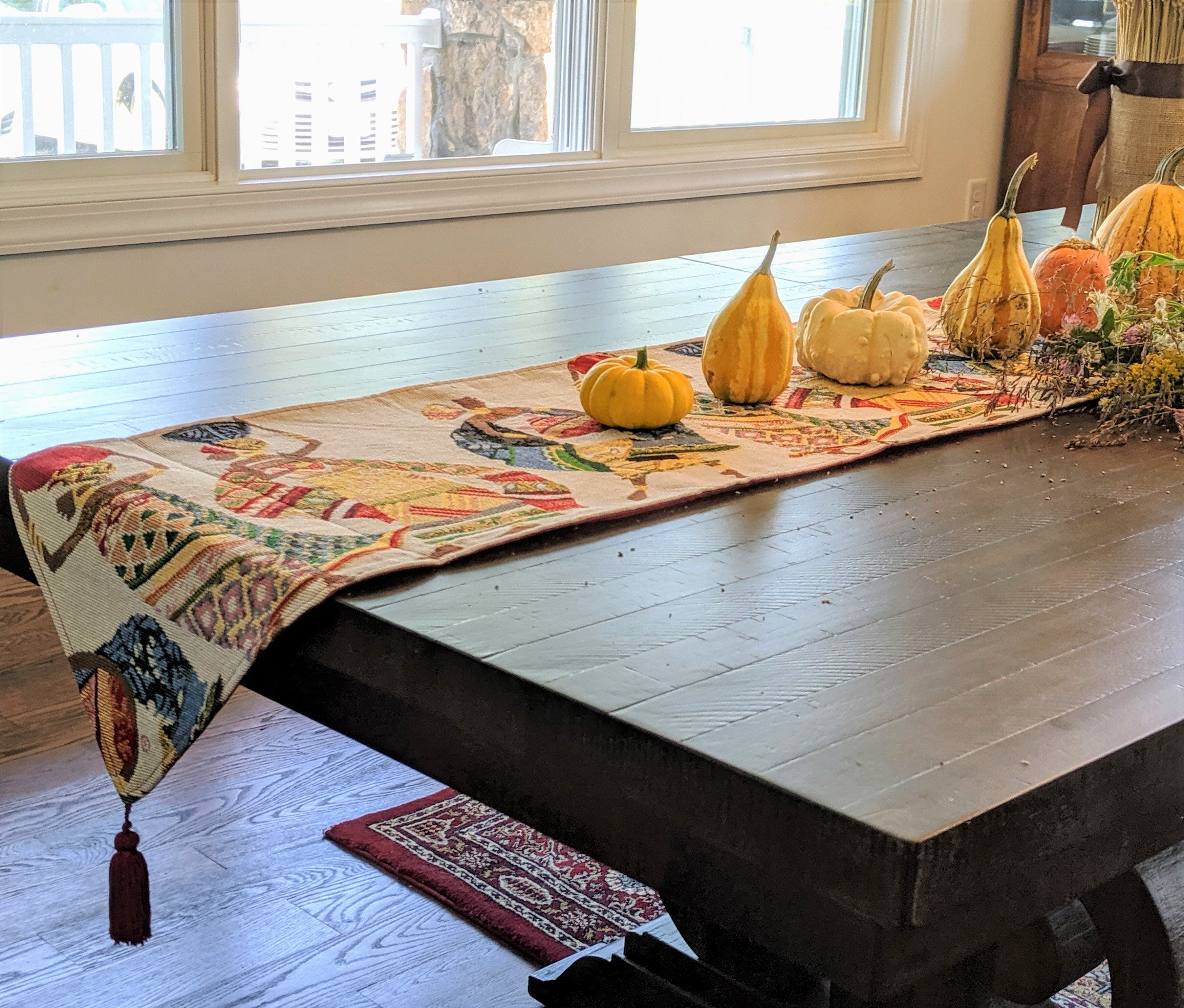 DaDa Bedding Dancing Women African Dreams Elegant Woven Tapestry Dining Table Runner (18117) - DaDa Bedding Collection