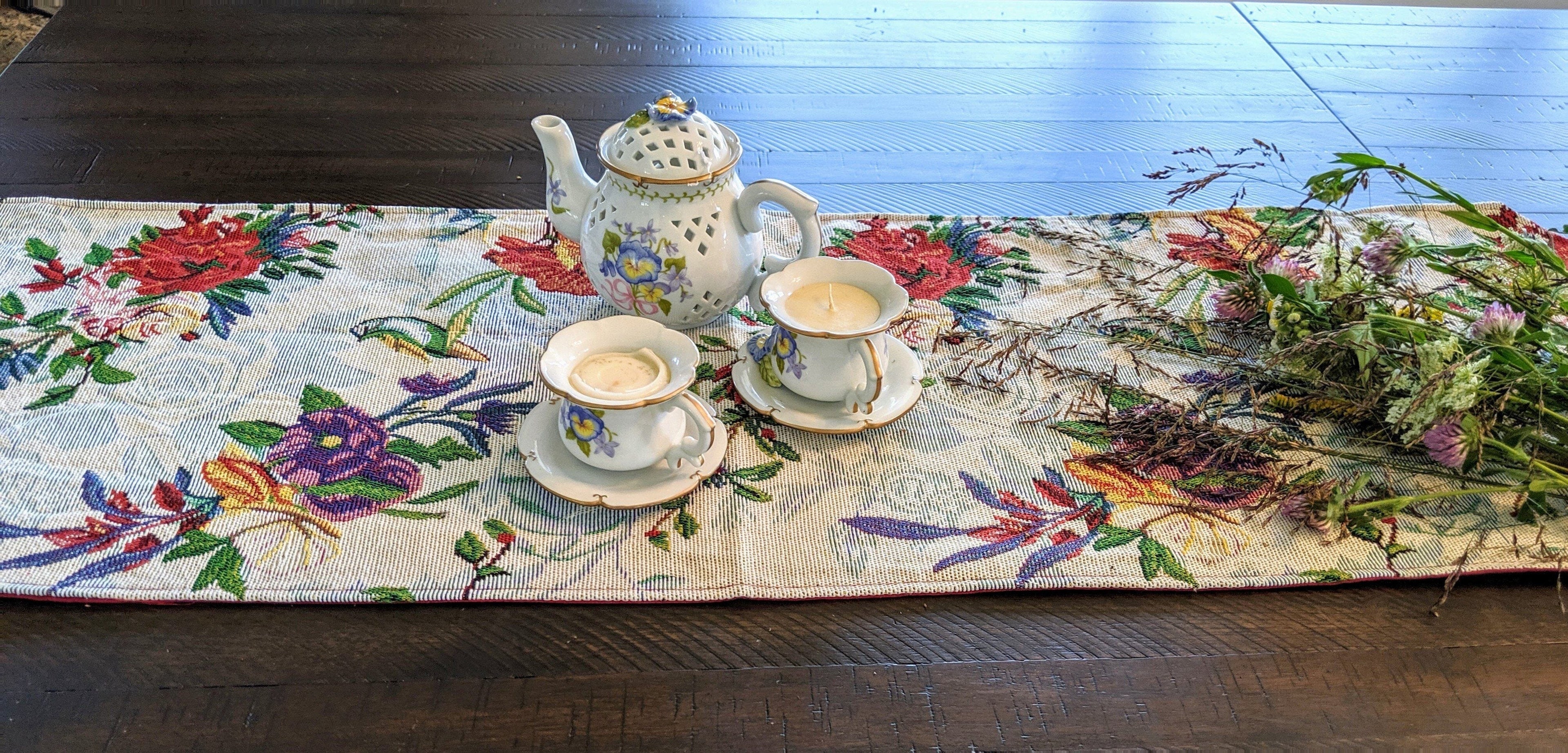 DaDa Bedding Floral Roses Tropical Paradise Birds Woven Tapestry Dining Table Runner (18116) - DaDa Bedding Collection