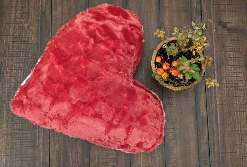 DaDa Bedding Hand-Made Luxury Romantic Valentine Heart Shaped Red Throw Pillow - 16” x 14” - DaDa Bedding Collection