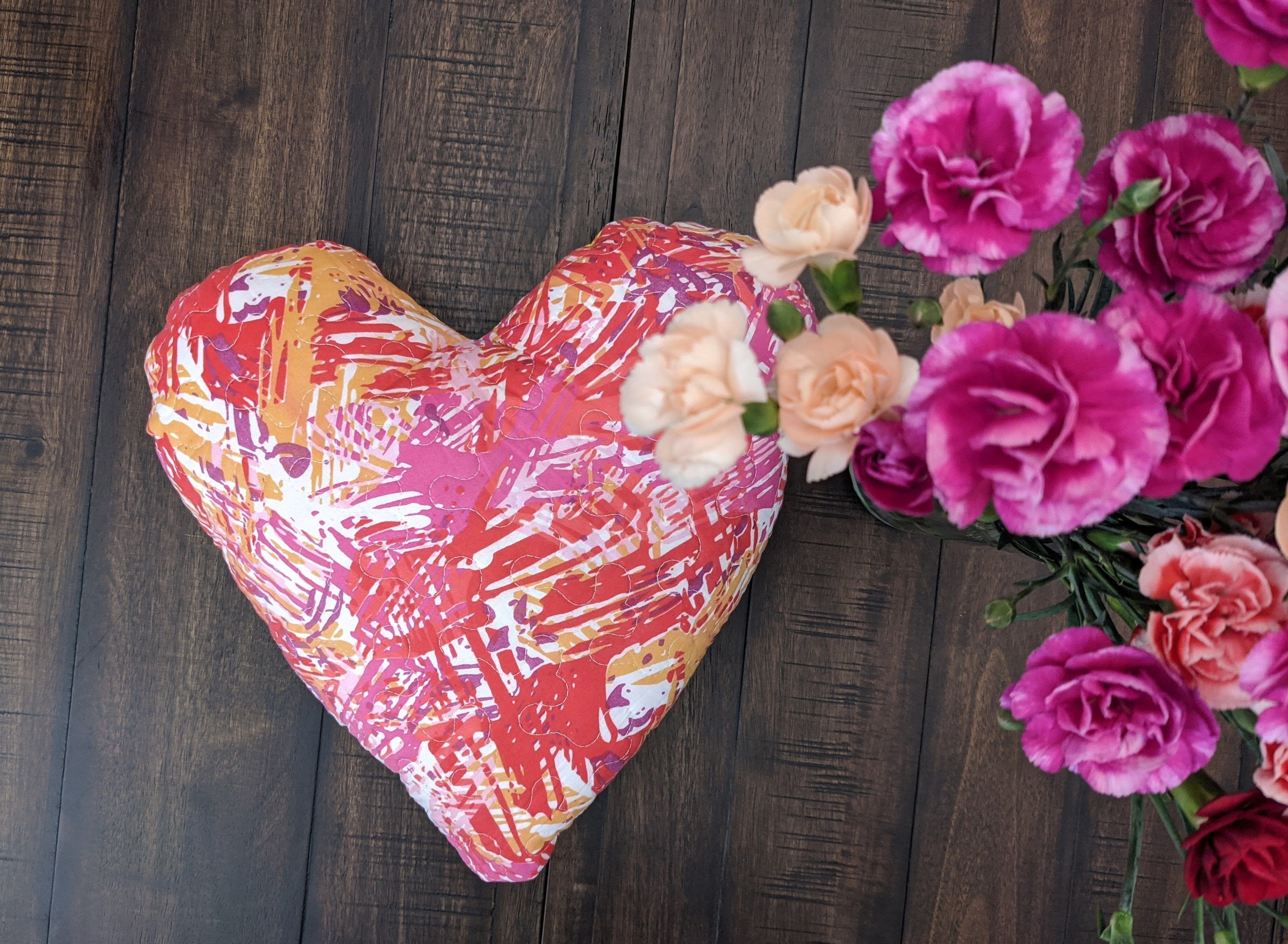 DaDa Bedding Hand-Made Sewn Marble Painted Heart Shaped Reversible Colorful Throw Pillow - 16” x 14” - DaDa Bedding Collection