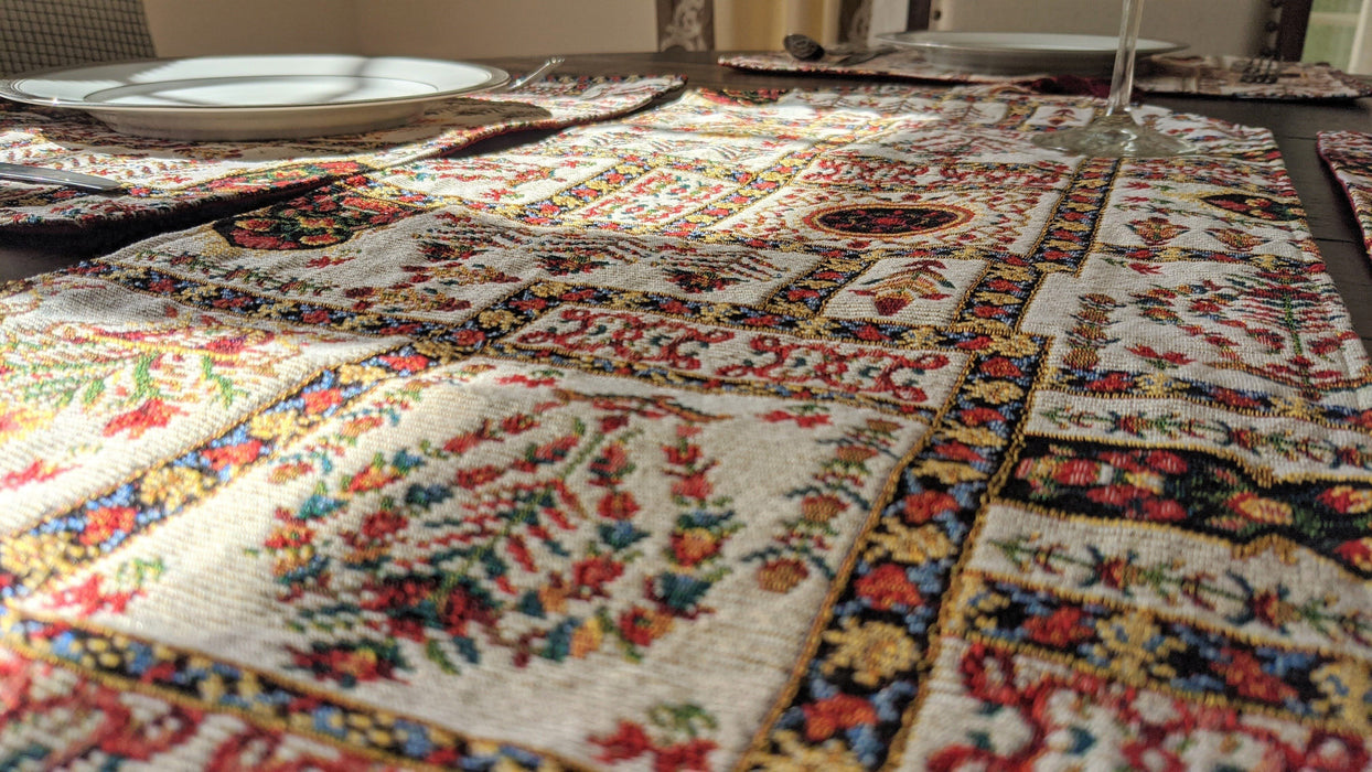 DaDalogy Bedding Cottage Mughal Floral Woven Tapestry Table Runner, Light Fleur White Botanical Vintage (18196)