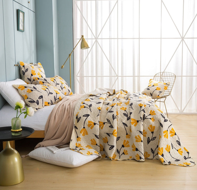 DaDa Bedding Yellow Fleur Floral Golden Orange Ivory Cream Scalloped Bedspread Set (18112) - DaDa Bedding Collection