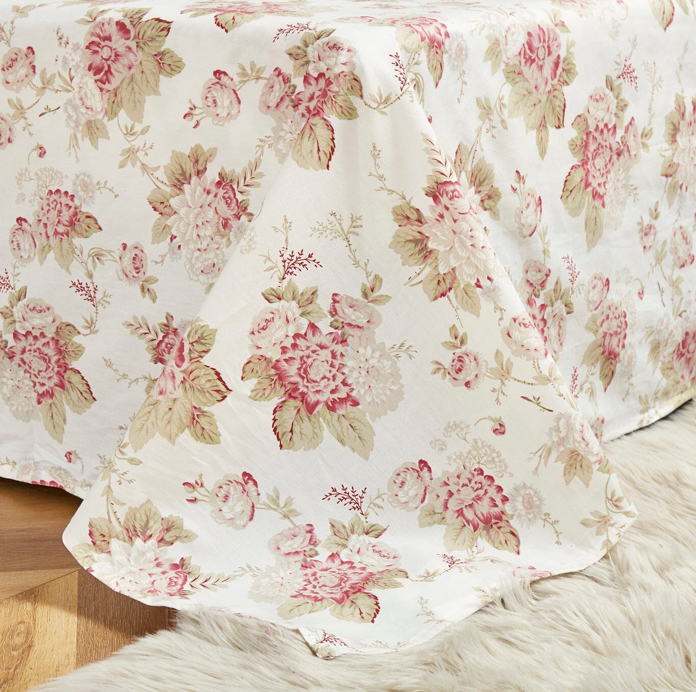 DaDa Bedding Hint of Mint Dainty Cottage Floral Roses Cotton Flat Sheet Only w/ Pillow Case (3036) - DaDa Bedding Collection