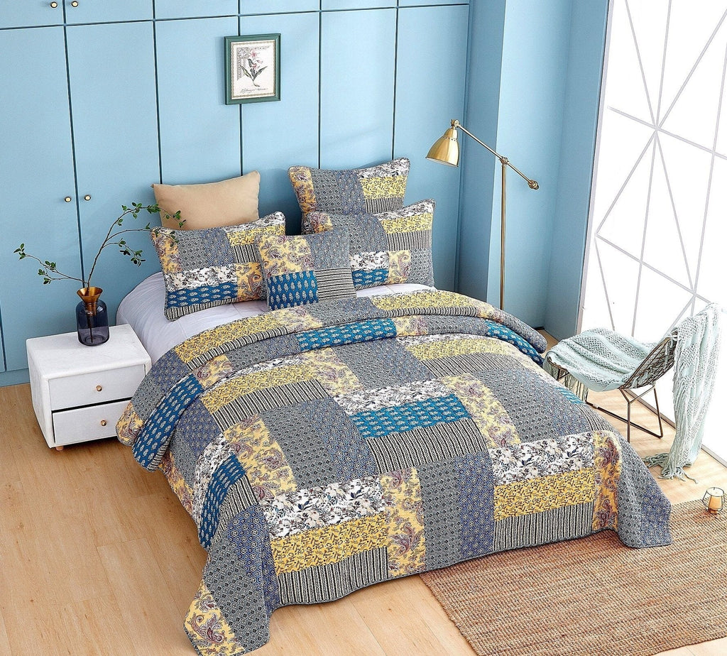 DaDa Bedding Honey Cove Garden Floral Paisley Cottage Patchwork Bedspread Set (JHW-957) - DaDa Bedding Collection