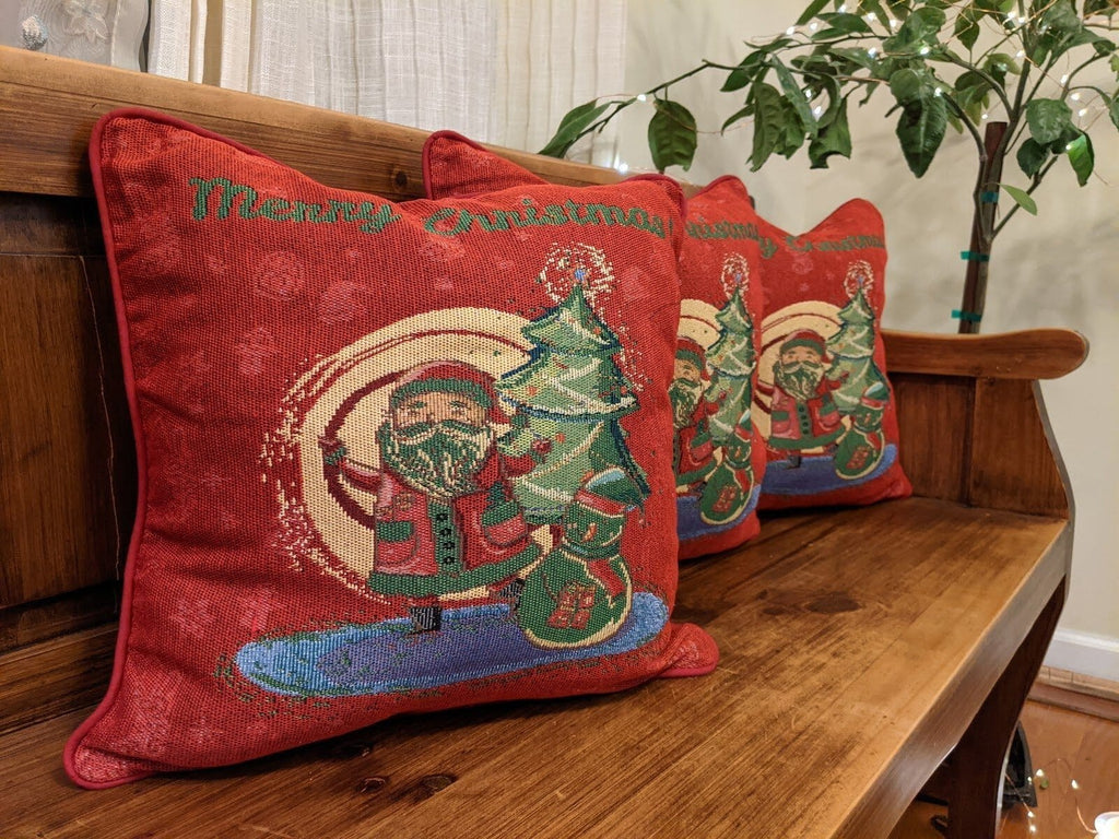 DaDa Bedding Set of 8 Pieces Red Santa Claus Holiday Table Tapestry - 4 Placemats, 2 Table Runners, 2 Throw Pillow Covers (17615) - DaDa Bedding Collection