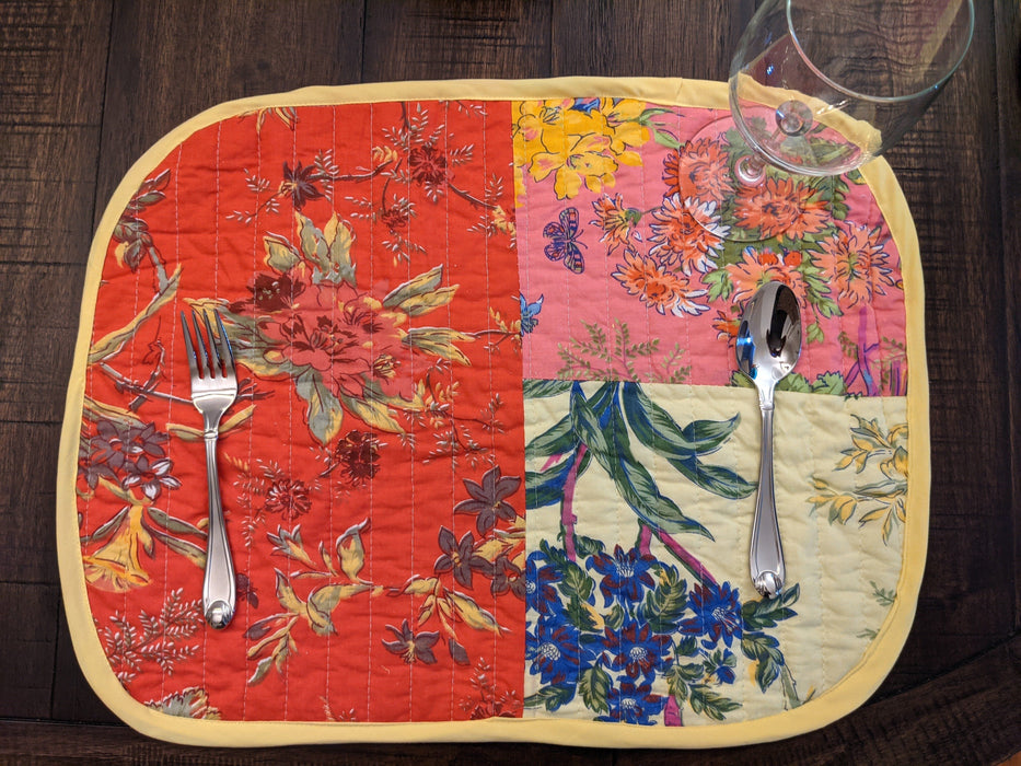 DaDa Bedding Set of 6-Pieces Hand-Made Placemats Cotton Fairytale Cottage Garden Patchwork Floral Table Mats - DaDa Bedding Collection