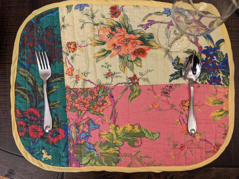 DaDa Bedding Set of 6-Pieces Hand-Made Placemats Cotton Fairytale Cottage Garden Patchwork Floral Table Mats - DaDa Bedding Collection