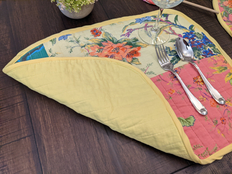 DaDa Bedding Set of 6-Pieces Hand-Made Placemats Cotton Fairytale Cottage Garden Patchwork Floral Table Mats - DaDa Bedding Collection