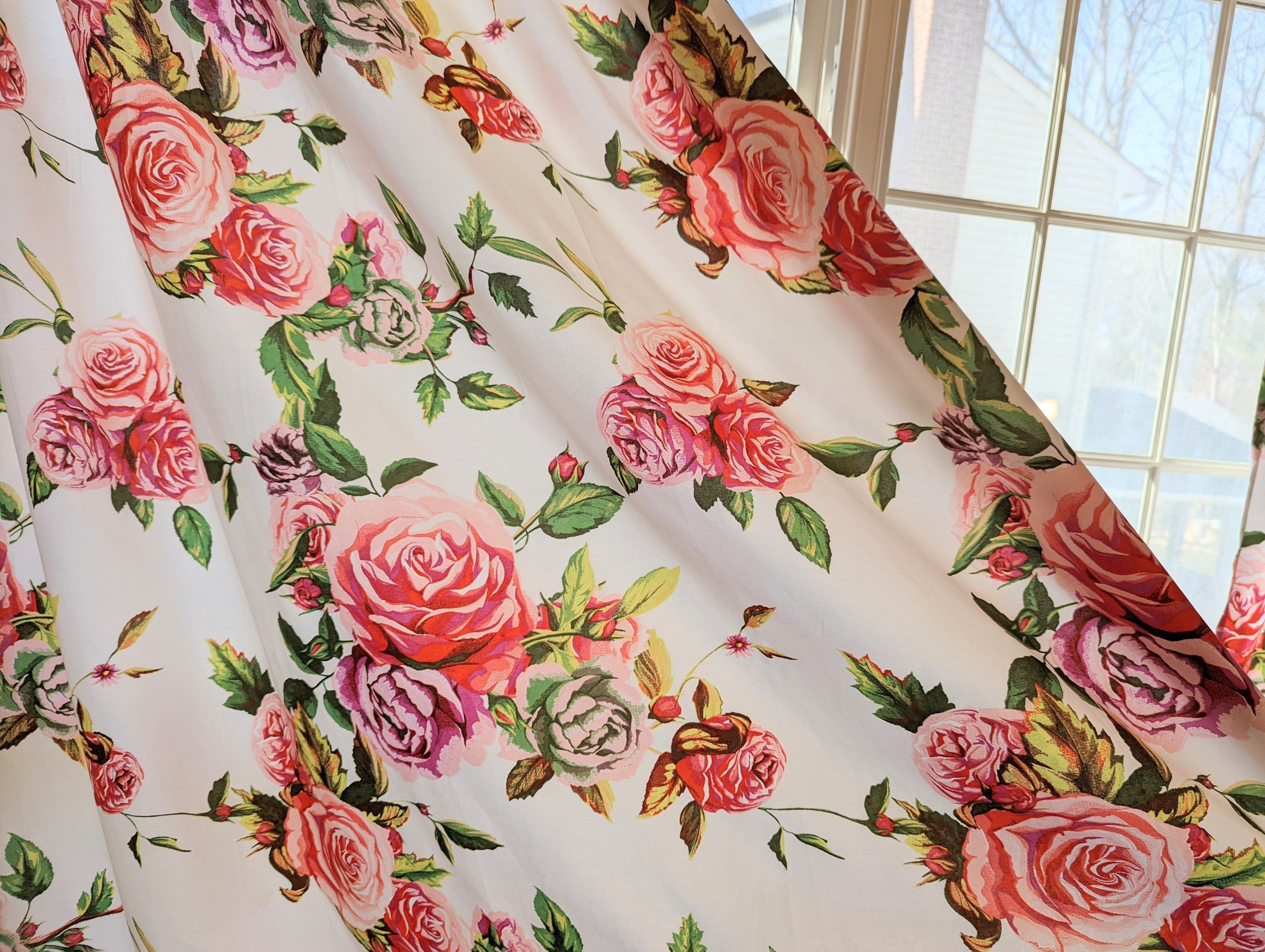 DaDa Bedding Set of 2-Pieces Romantic Roses Pink Floral Sheer Window Panel Curtains (JHW-879) - DaDa Bedding Collection