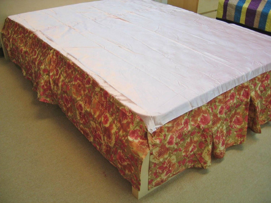 DaDa Bedding Sunrise Hibiscus Floral Dust Ruffle Pleated Satiny Pink Bed Skirt - 14" Drop  (BS-BM465L-1) - DaDa Bedding Collection
