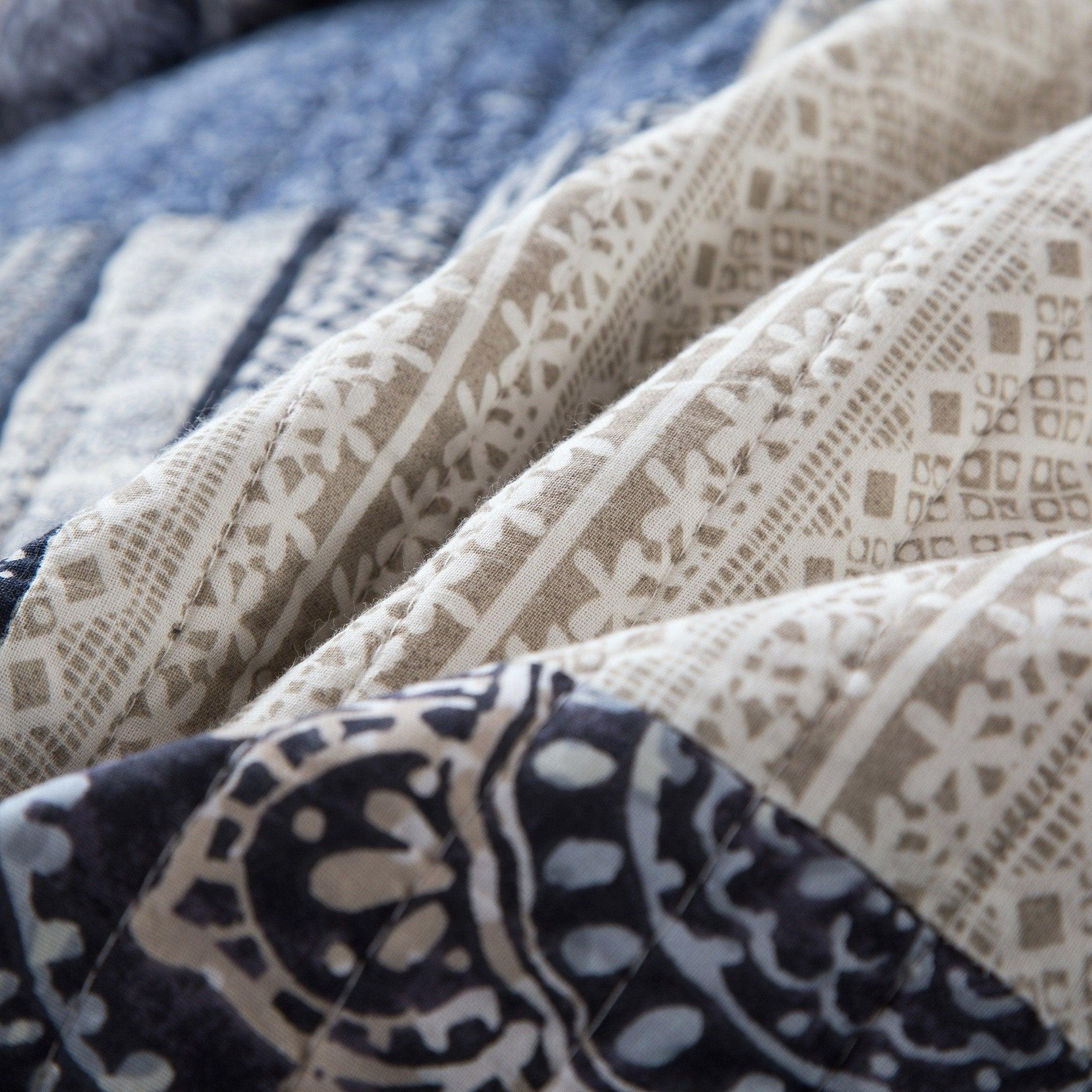 DaDa Bedding Bohemian Denim Blue Elegance Patchwork Cotton Bedspread Set (JHW-660) - DaDa Bedding Collection