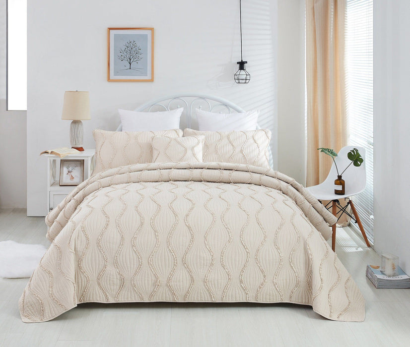 Bedspread - DaDa Bedding Bohemian Hourglass Coverlet Bedspread Set, Elegant Ivory Ruffles (JHW873) - DaDa Bedding Collection