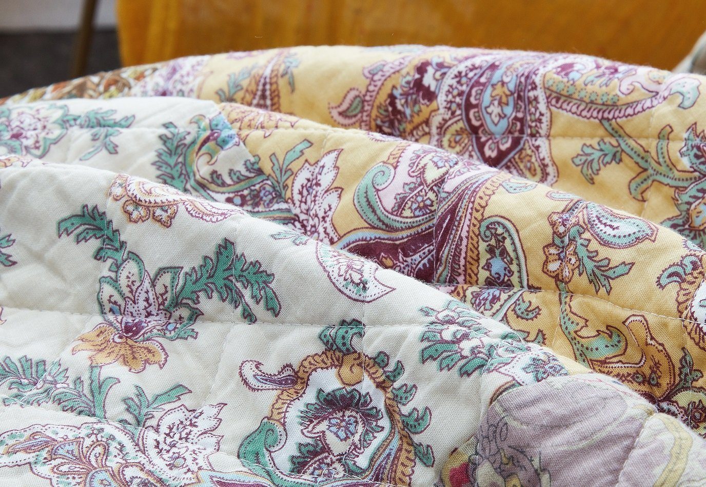 DaDa Bedding Bohemian Burgundy Red Velvet Trim Floral Paisley Patchwork Cotton Bedspread Set (JHW-868) - DaDa Bedding Collection