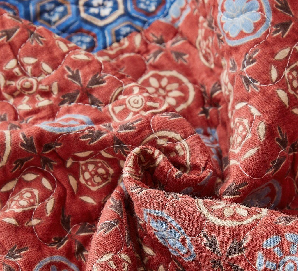 DaDa Bedding Bohemian Vibes Mediterranean Blue Floral Patchwork Quilted Bedspread Set  (JHW878) - DaDa Bedding Collection