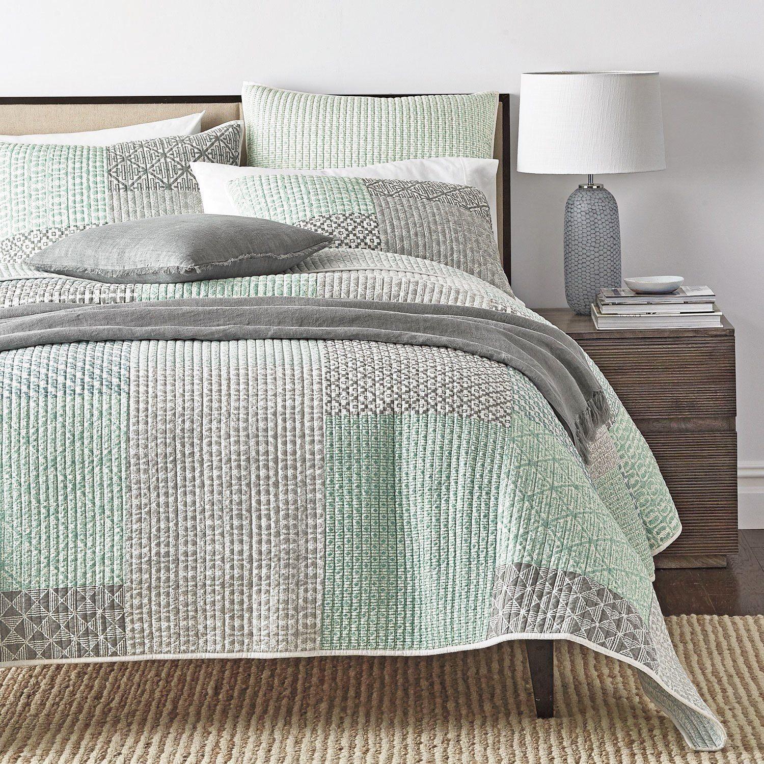 DaDa Bedding Contemporary Mint Green Grey Geometric Cotton Quilted Bedspread Set (JHW-804) - DaDa Bedding Collection