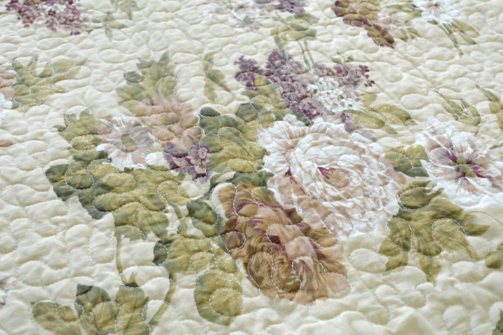 DaDa Bedding Vintage Cottage Rose Garden Floral Ivory Yellow Cotton Scalloped Quilted Bedspread Set (DXJ103478) - DaDa Bedding Collection