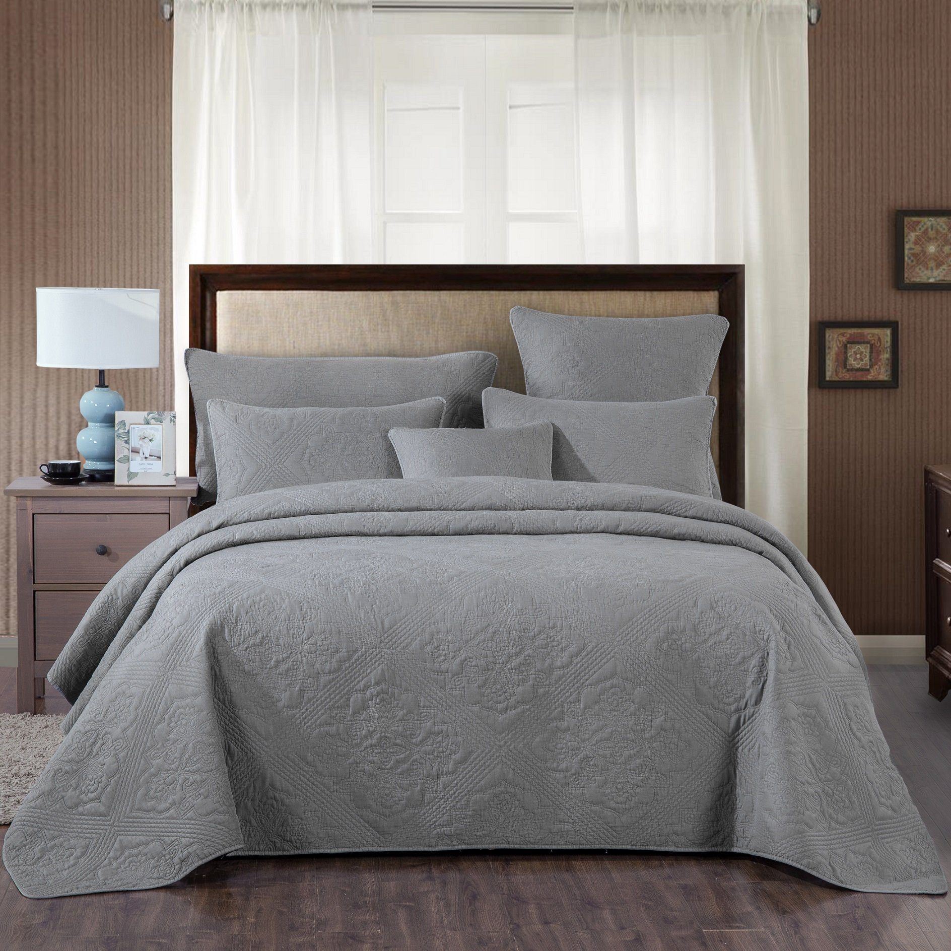 DaDa Bedding Floral Vintage Stone Wash Grey Matelassé Ash Silver Diamond Pattern Quilted Bedspread Set (JHW855) - DaDa Bedding Collection