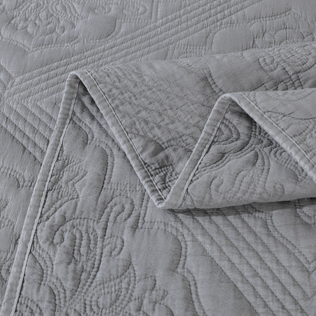 DaDa Bedding Floral Vintage Stone Wash Grey Matelassé Ash Silver Diamond Pattern Quilted Bedspread Set (JHW855) - DaDa Bedding Collection